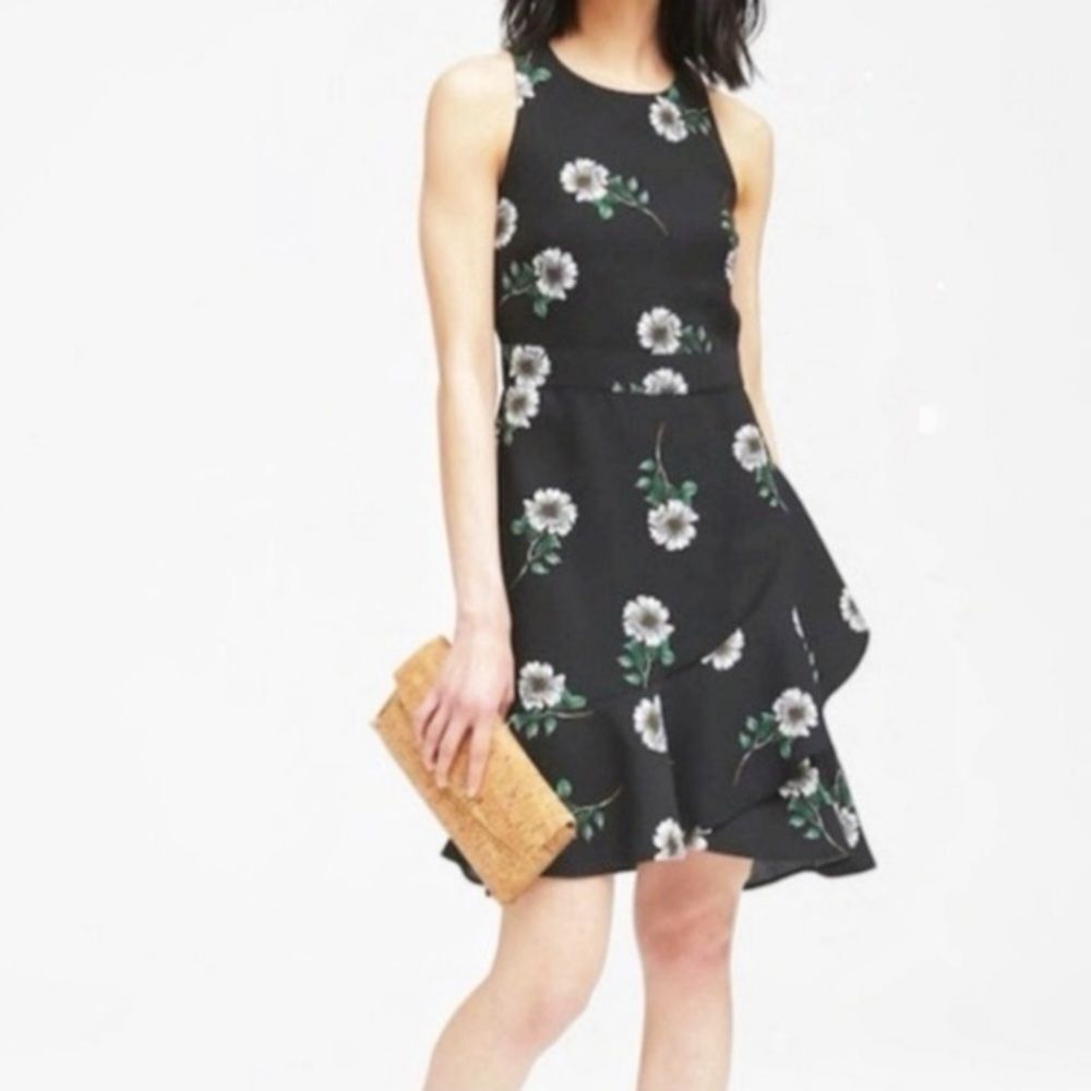 Banana Republic Black Floral Sleeveless Linen Fit Flare Ruffle Hem Dress Size 8